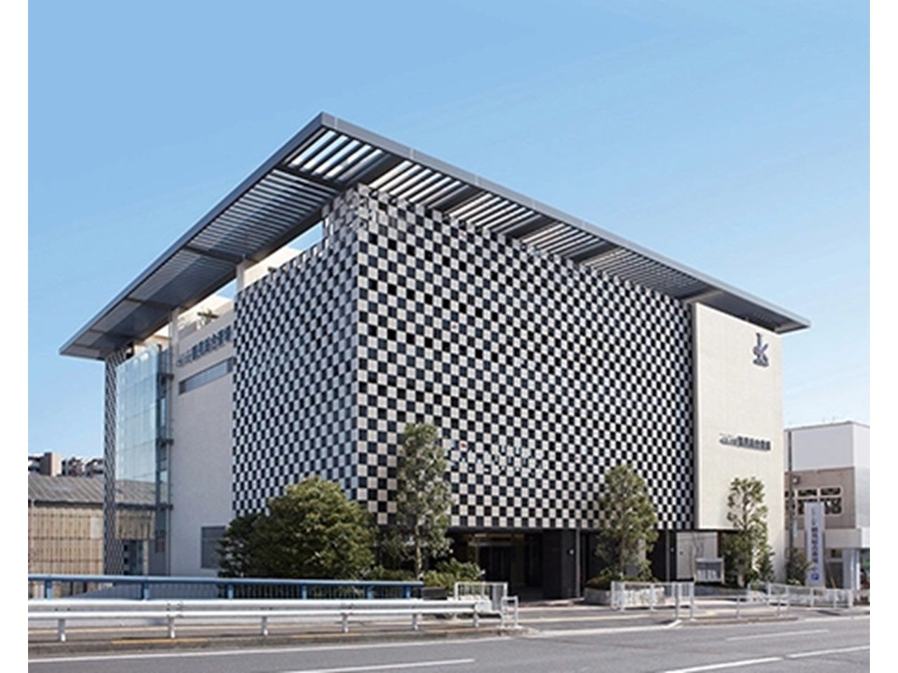 くらしの友 - 鶴見総合斎場(葬儀式場・鶴見区)