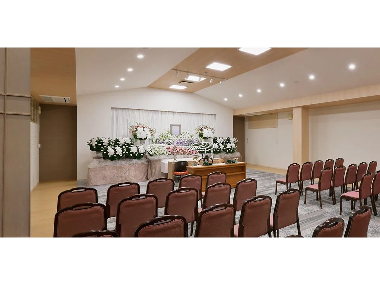 くらしの友 - 湘南藤沢総合斎場(葬儀式場・藤沢市)