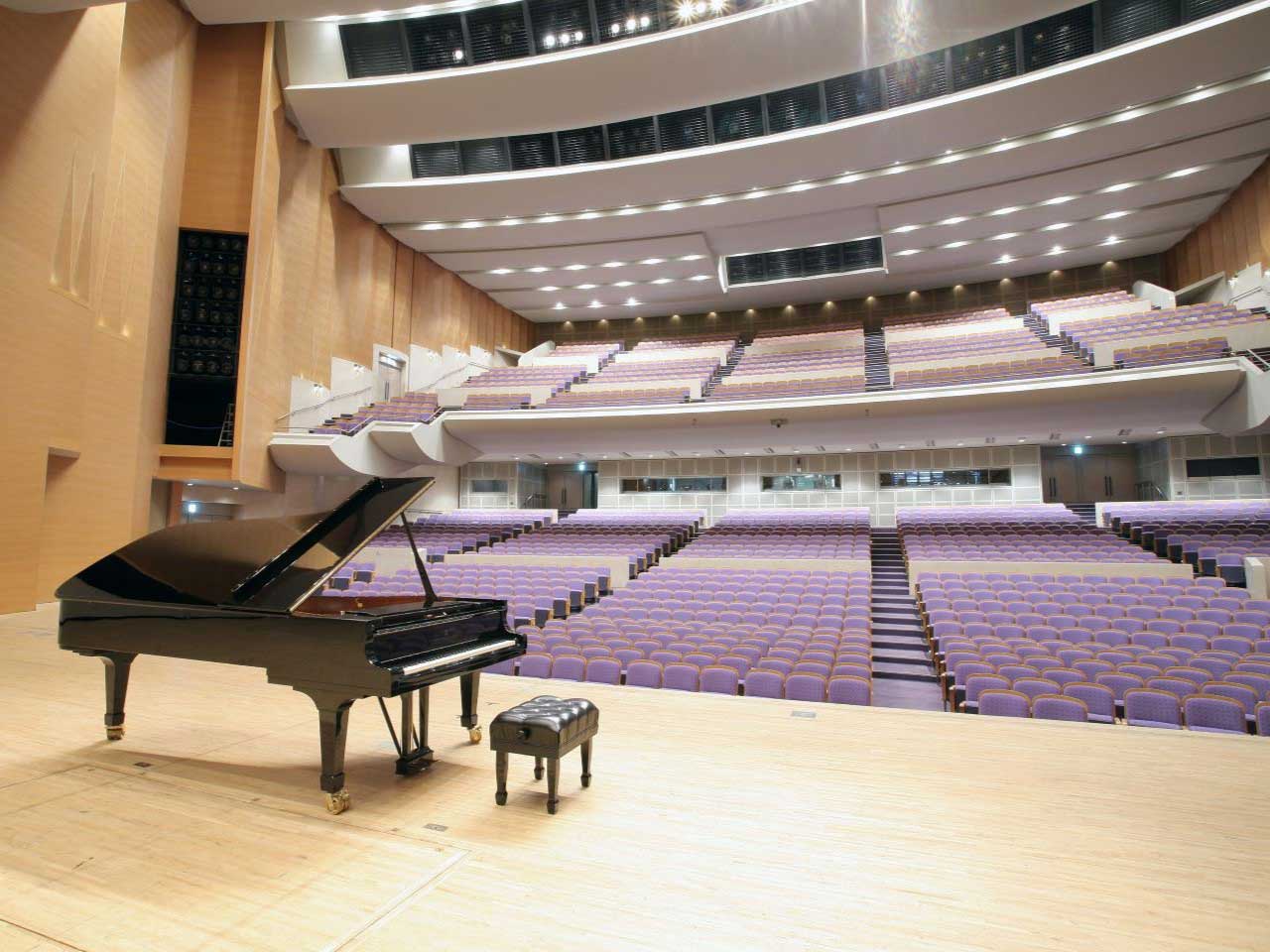 相模女子大学グリーンホール（相模原市文化会館）