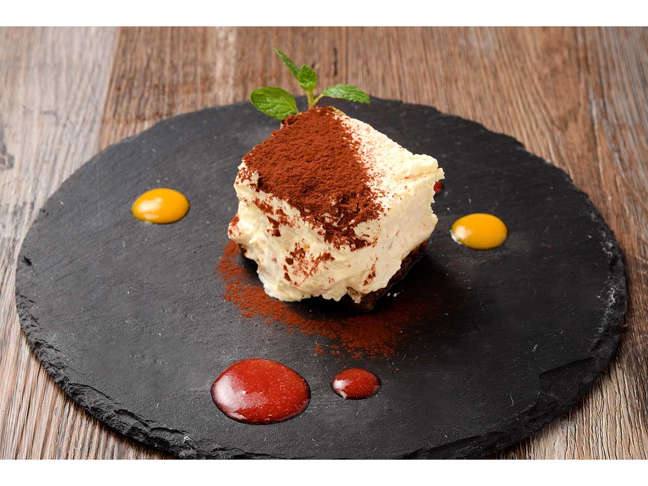 LITORANEO（リトラーネオ） - 横浜みなとみらい店